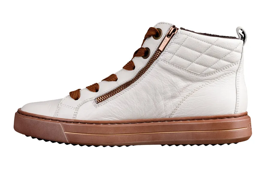 Ara Frost White