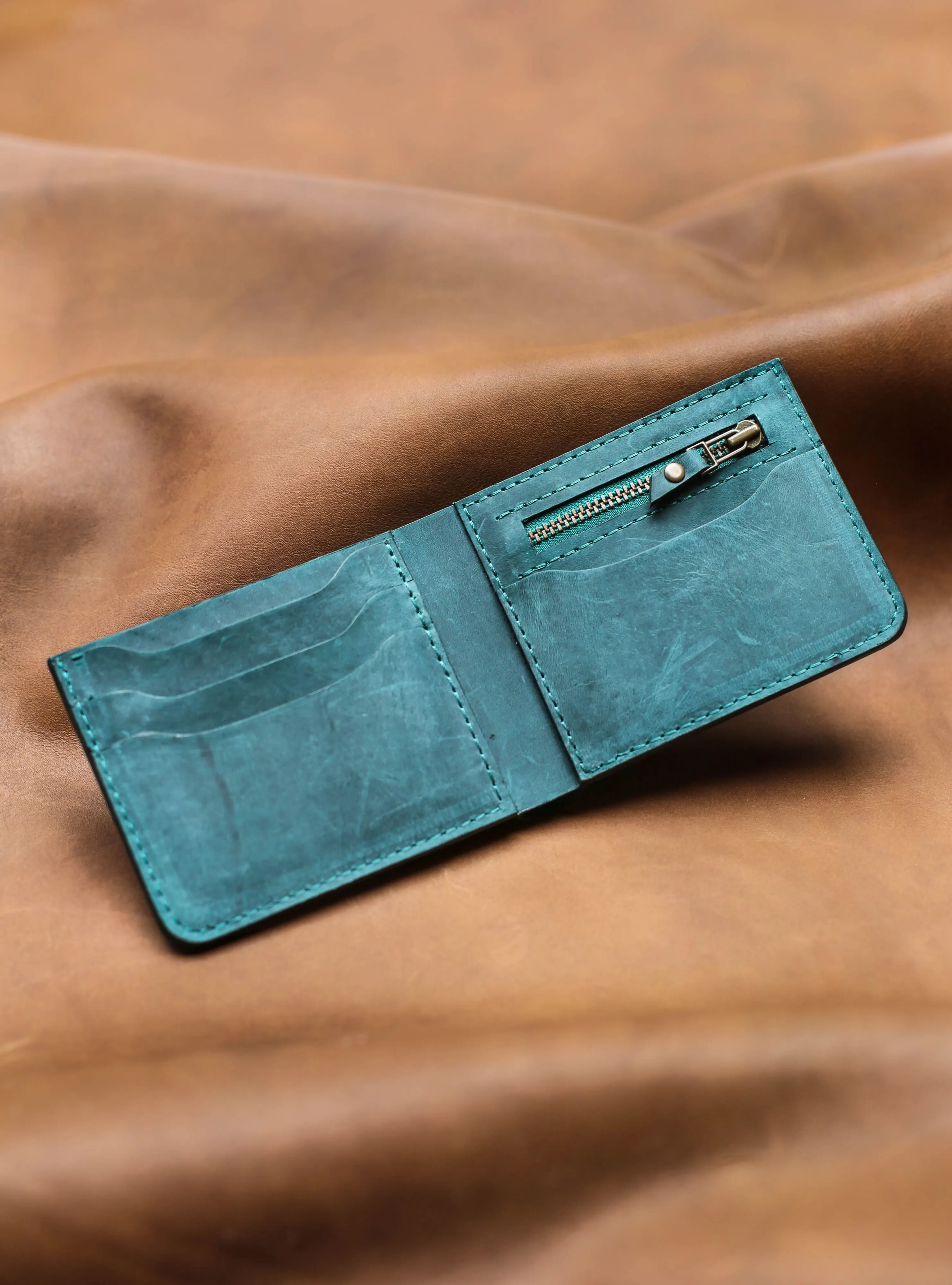 Bifold Leather Wallet - Green