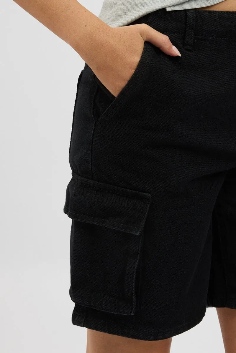 Black Cargo Shorts High Rise