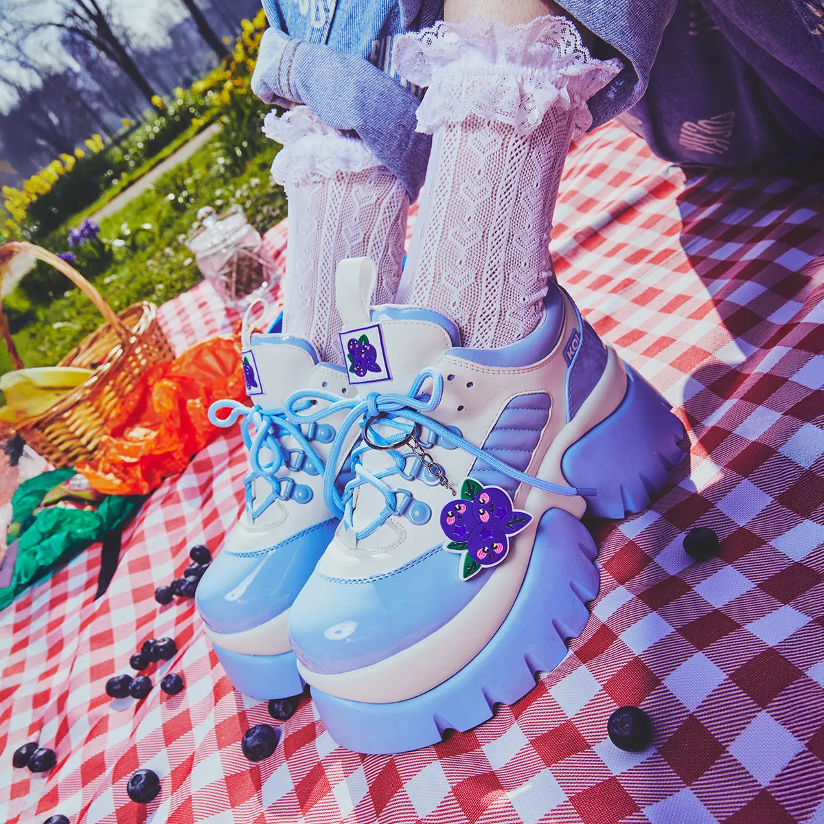 Blueberry Smoothie Trainers