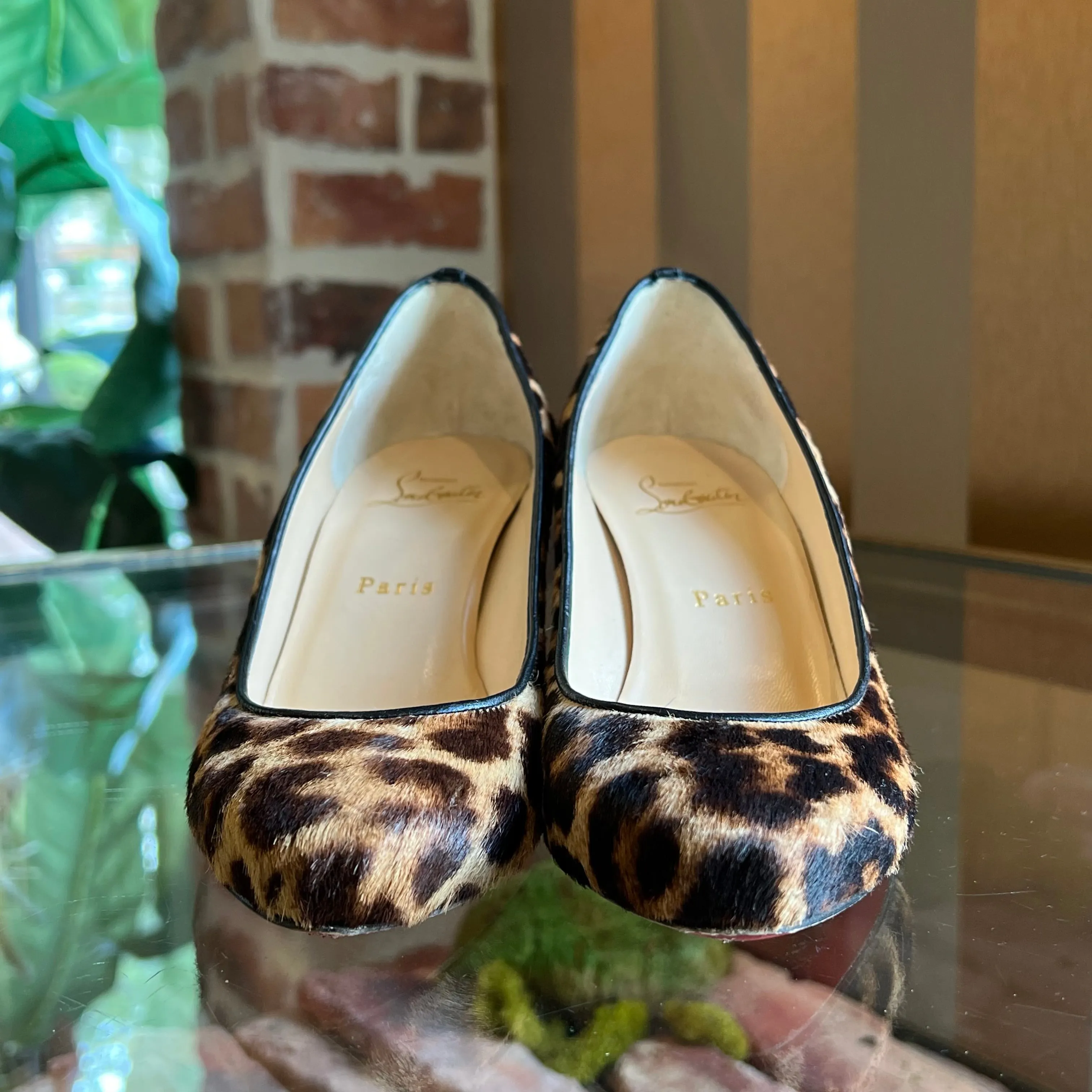 CHRISTIAN LOUBOUTIN Melissa Brown Pony Hair Leopard Print Wedges SZ36.5(6.5US)
