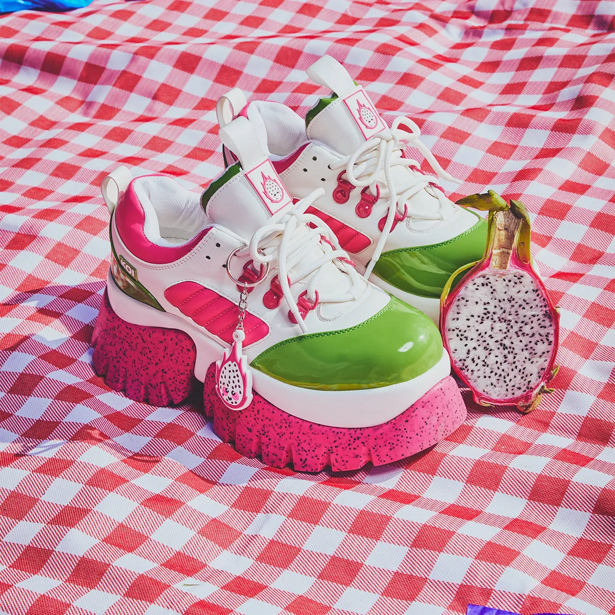 Dazzleberry Dragon Trainers