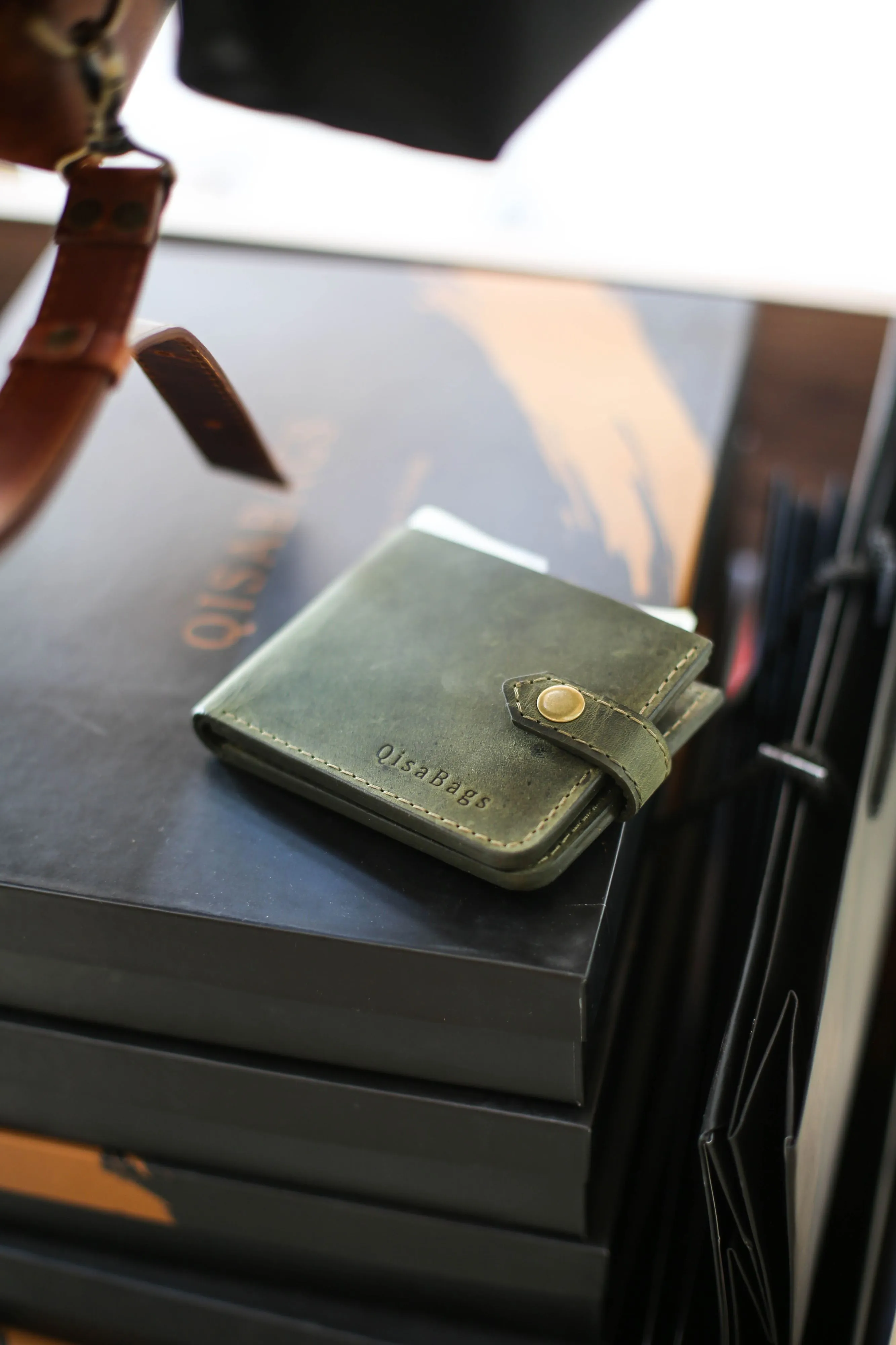 Leather Bifold Wallet - Khaki Green