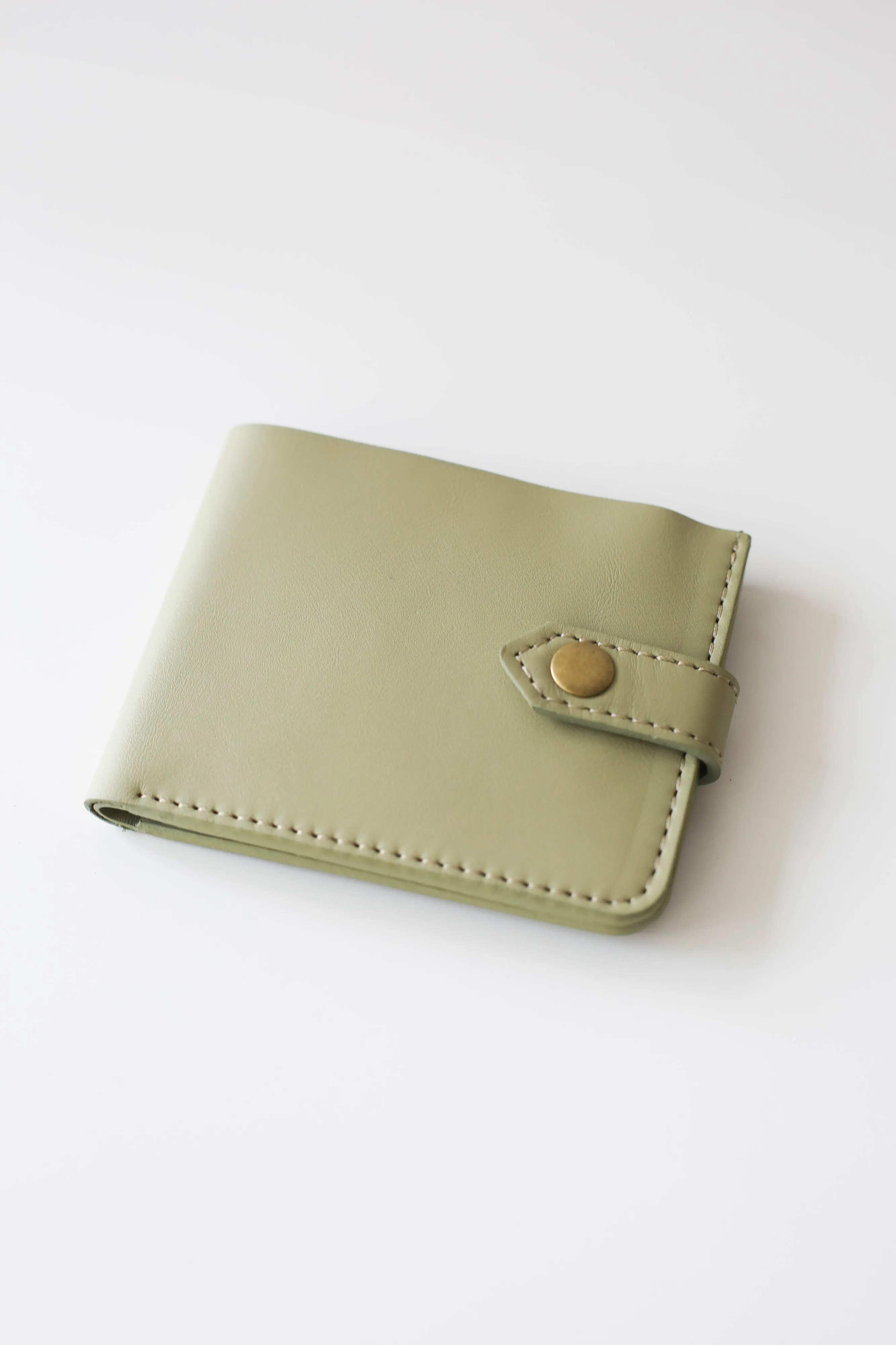 Leather Bifold Wallet - Olive Green
