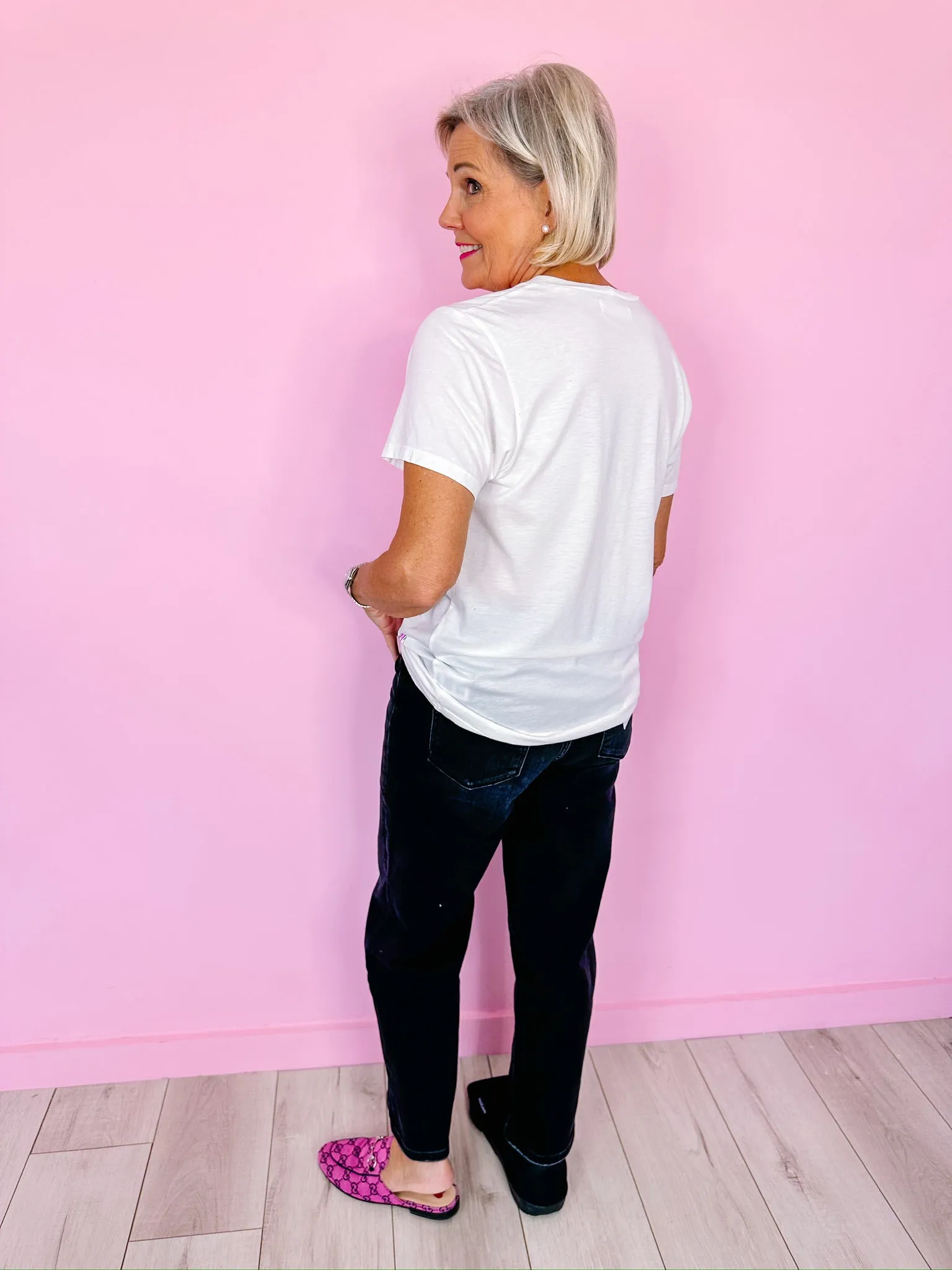 MAKEUP BEAUTY SCHOOL BOYFRIEND TEE - MILK