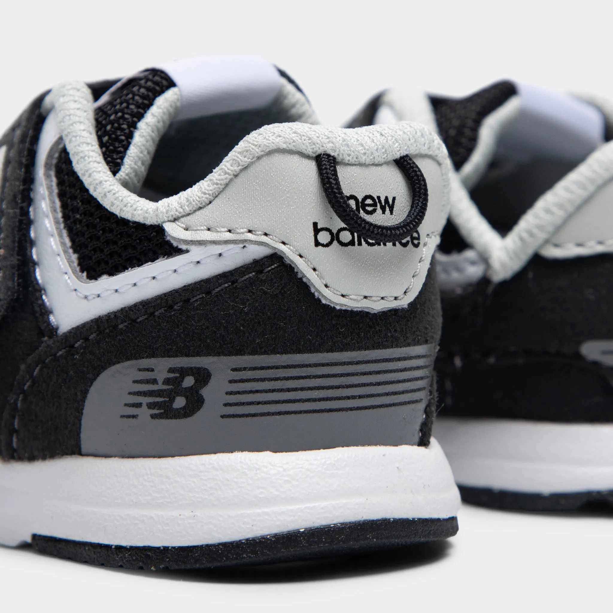 New Balance Infants' 574 Black / White