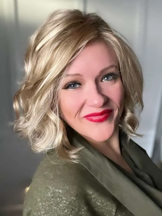 Soft and Subtle Average/Large | Synthetic Lace Front Wig (Mono Part)