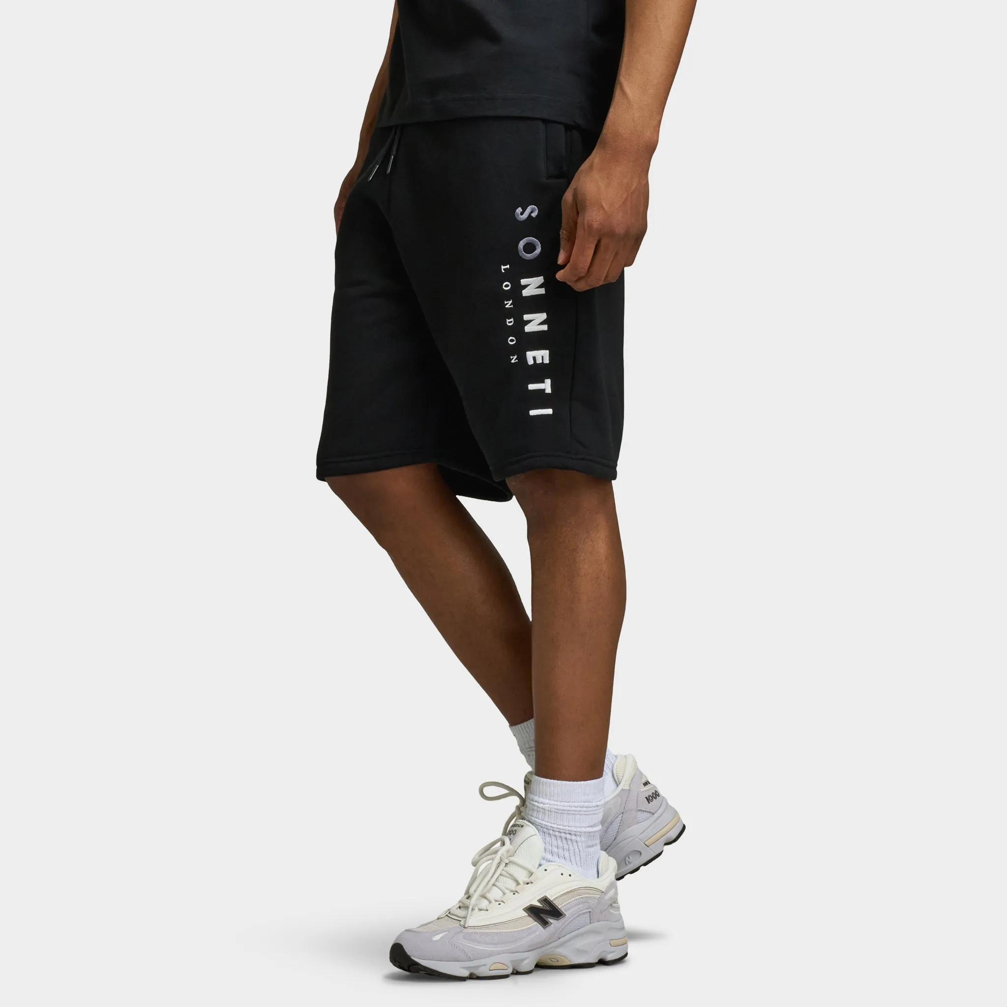Sonneti Hare Shorts / Black