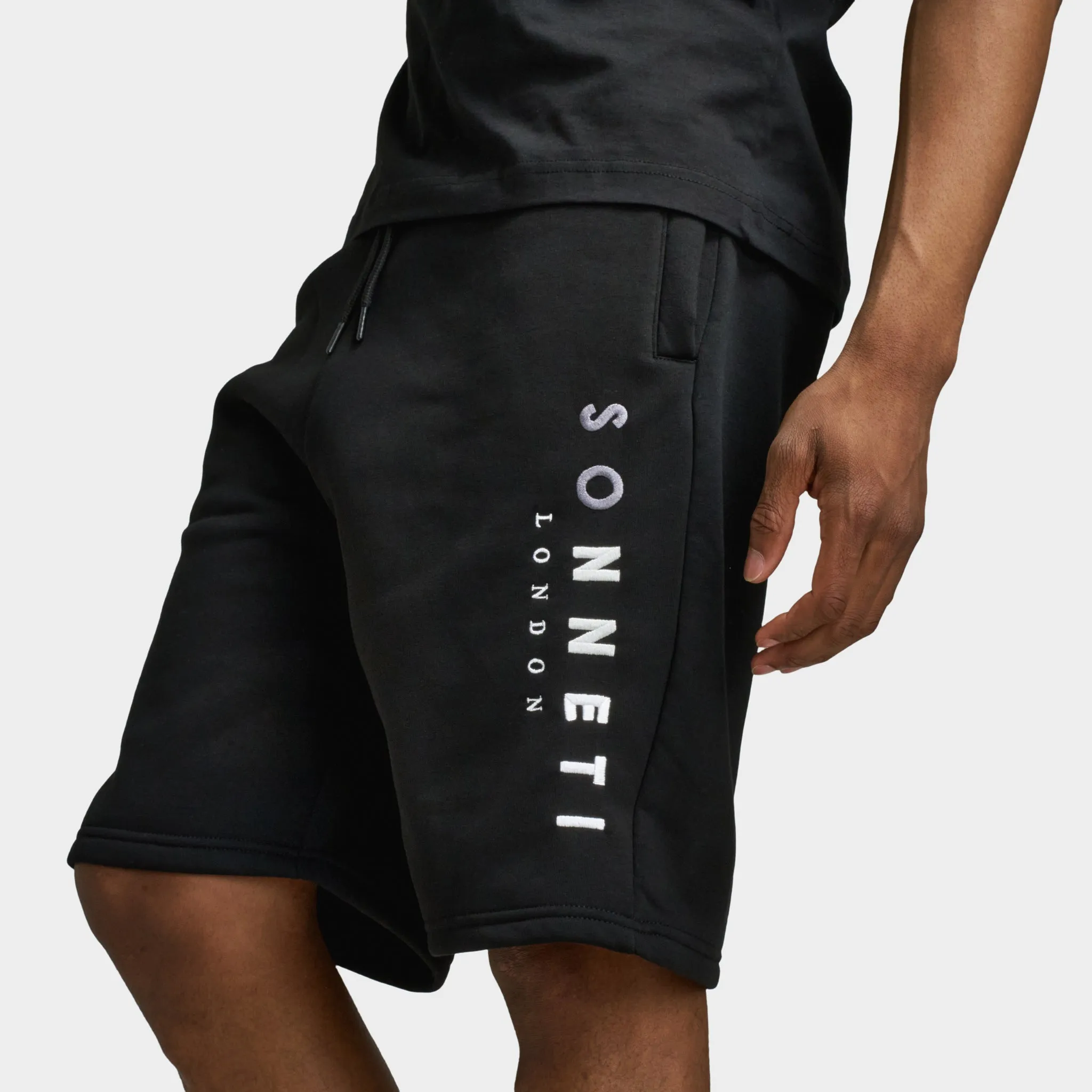 Sonneti Hare Shorts / Black