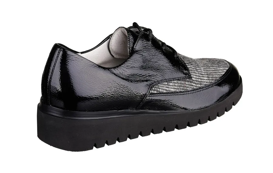 Wal Tamara Black