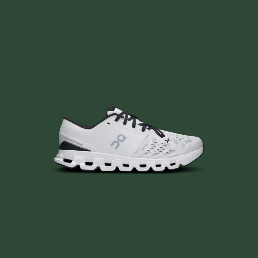 Women's On Cloud X 4